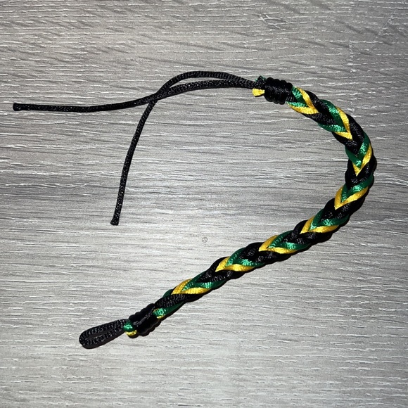 🔸Bundle of 2 threaded bracelets! Handmade, both with ties. Fits most wrists! - Picture 6 of 7